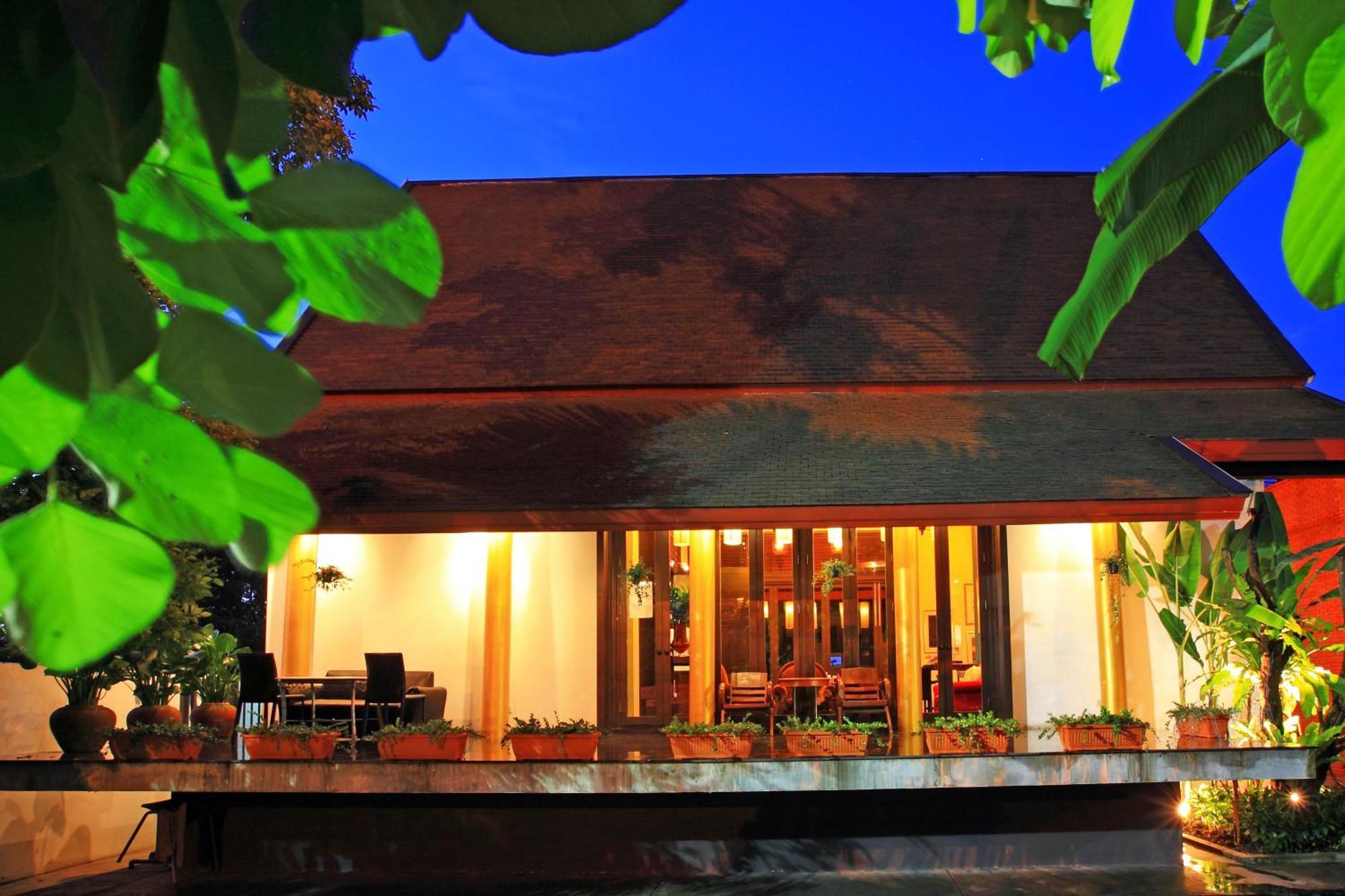 Iudia Hotel Phra Nakhon Si Ayutthaya Exterior photo